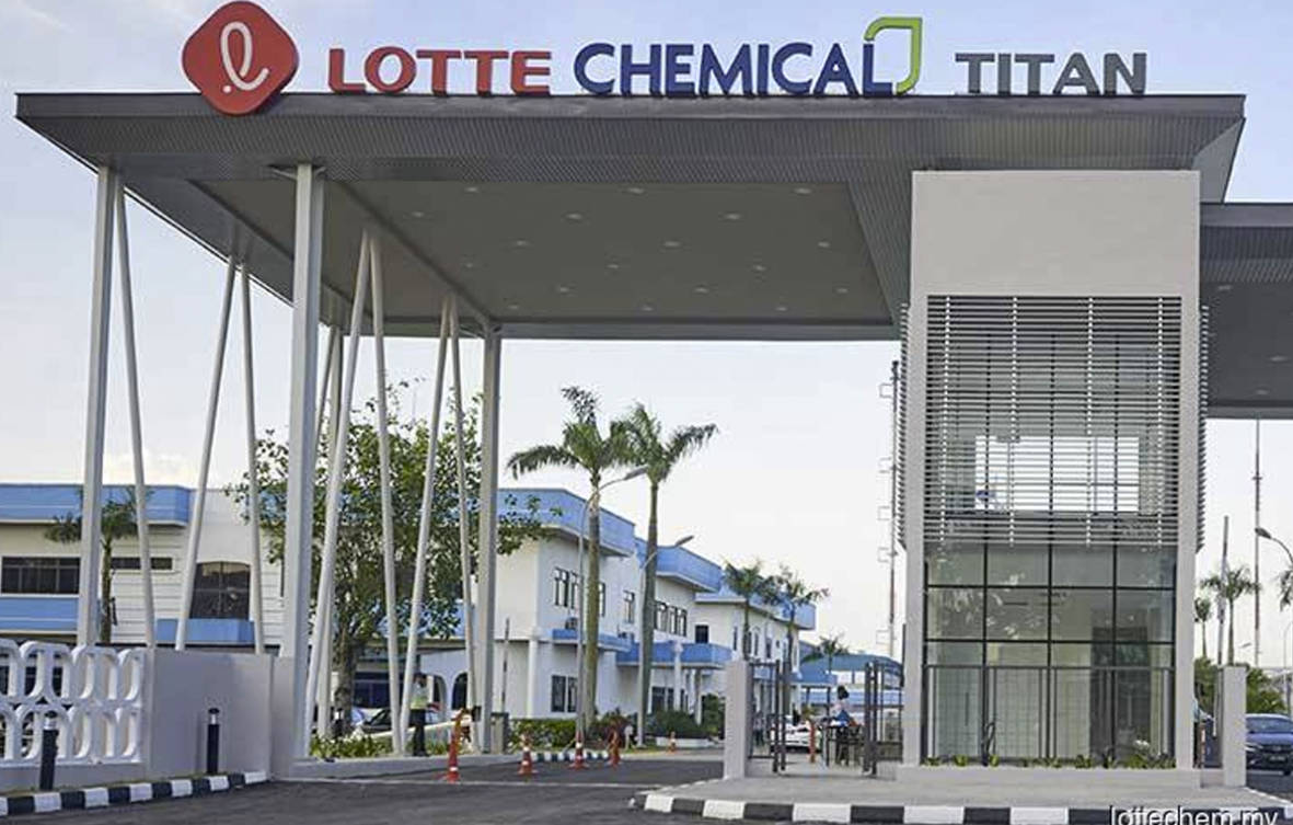 lotte checmical titan