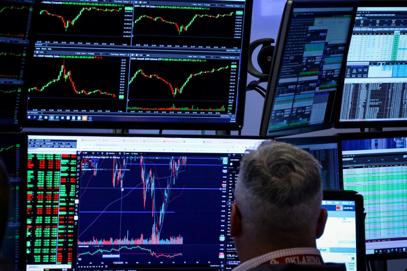Suja Life beverage company US IPO investment trend