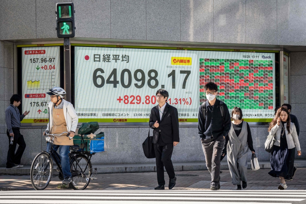 Asian stock markets fluctuate as Samsung, Alphabet results temper AI optimism