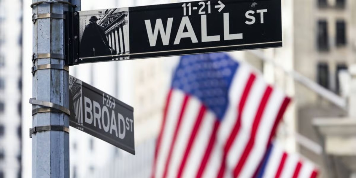 Anthropic IPO filing lifts AI stocks on Wall Street