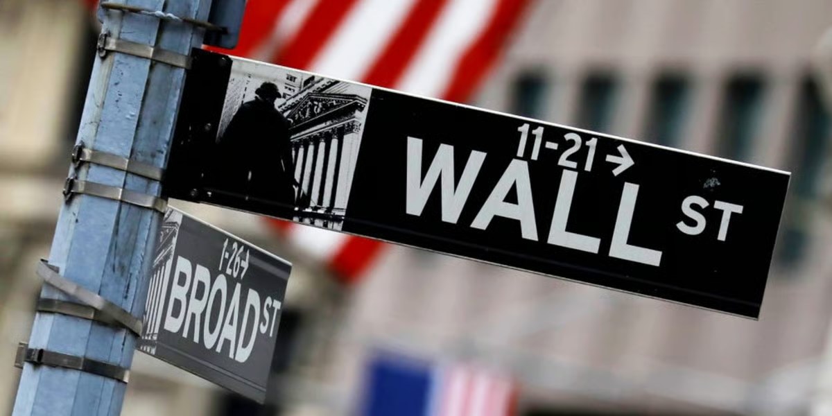 Wall Street AI stocks rally on revived AI momentum