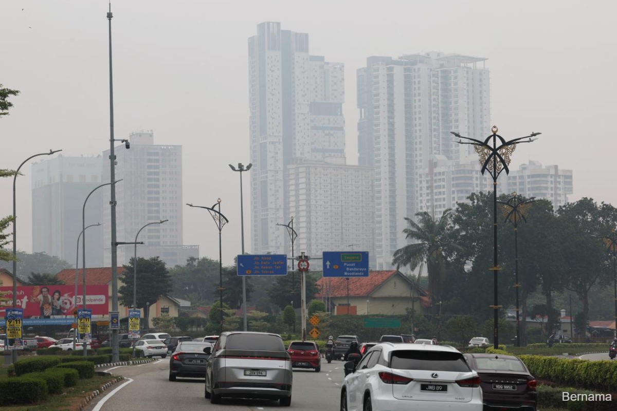 Johor school haze closure extended to Oct 16