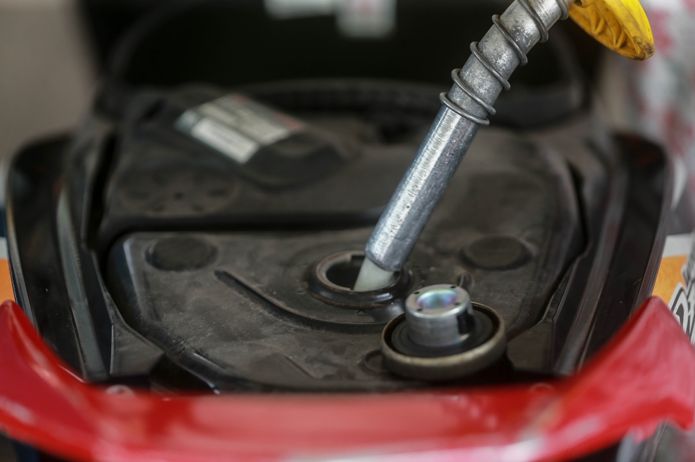 Brent crude oil price nears US$115 at a five-month high