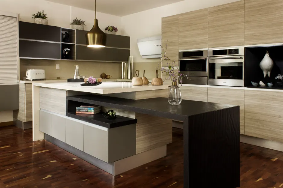 Signature International – Kitchen cabinet manufacturing